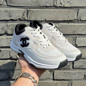 [국내배송]샤넬 여성 스니커즈 메쉬 스웨이드