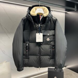 [국내배송]몽클레어 브레이 쇼트 다운 재킷