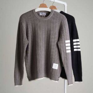 [국내배송]톰브라운 자가드 4선 크루넥 울 니트 스웨터