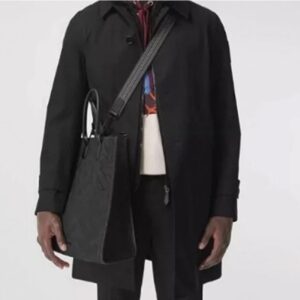 [국내배송]버버리 수입고급 모노그램 자카드 토트백 신상