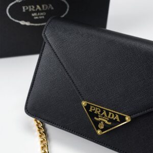 [국내배송]프라다 [PRADA] 수입프리미엄급 프라다 사피아노 레더 숄더백