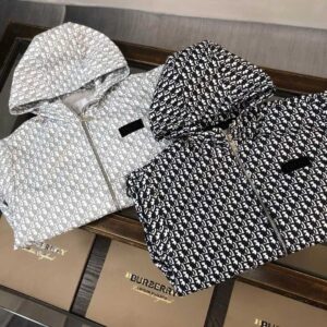 [국내배송]디올 패턴로고 윈드 브레이커