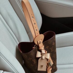 [국내배송]루이비통 올 인 BB 백 + 방도스카프