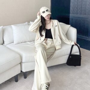 [국내배송]로로피아나 [LOLO PIANA] 여성 후드 기모 집업 셋트