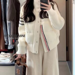 [국내배송]톰브라운 삼선배색점퍼