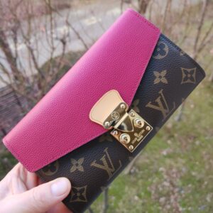 [국내배송]루이비통 팔라스 장지갑