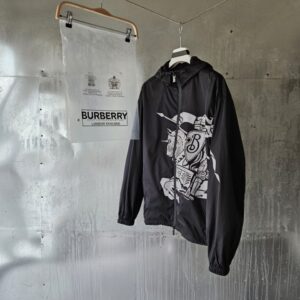 [국내배송]버버리 기사 윈드자켓